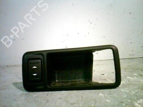 Used Right front window switch FORD KUGA I 2.0 TDCi (140 hp) 21369753