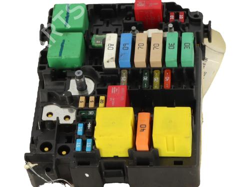 Fuse box CITROËN C4 CACTUS 1.2 THP 110 | BP38185868E1 - Image 3