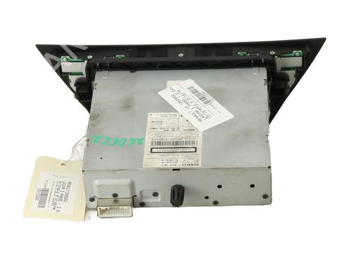 Used Radio Radio RENAULT LAGUNA III (BT0/1) 2.0 16V (BT05, BT0F, BT0W) (140 hp) 32844442 32844442