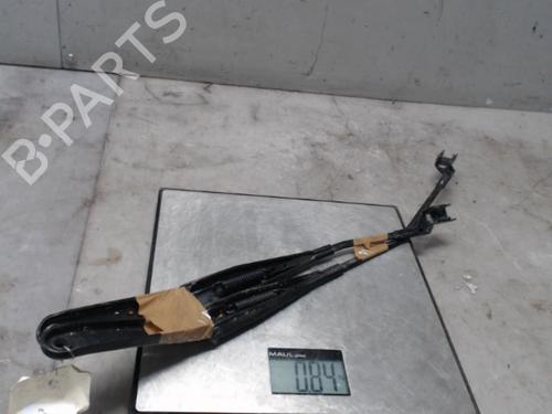 Used Front windshield wiper arm FORD FIESTA VI (CB1, CCN) 1.25 (82 hp) 21306211