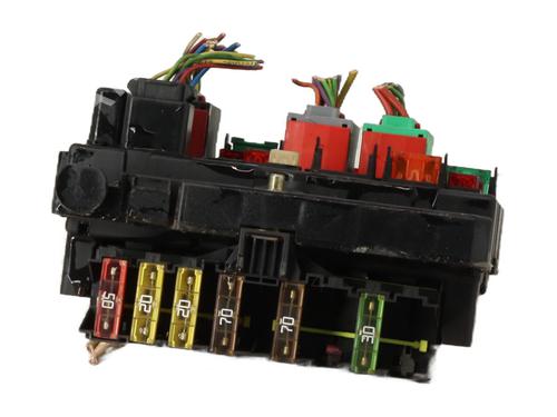 Used Fuse box PEUGEOT 206 Hatchback (2A/C) 1.4 HDi eco 70 (68 hp) 31194675