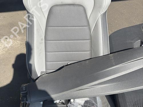 Used Seats set Seats set VW GOLF VIII (CD1, DA1) 2.0 TDI GTD (200 hp) 25255760 25255760