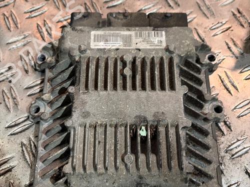 engine-control-unit-ecu-peugeot-expert-tepee-vf3x_-2007-39465871 main image