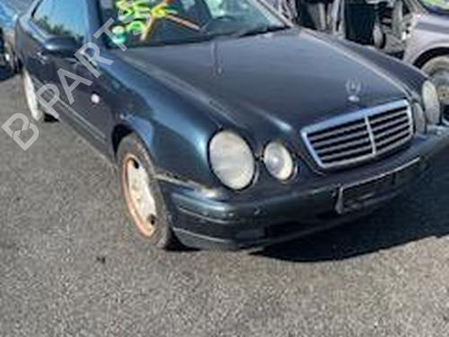 Used Parts MERCEDES-BENZ E-CLASS (W210) E 220 D (210.004) 1988841