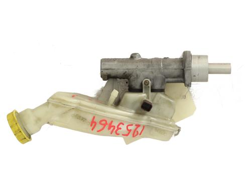 Used Brake master cylinder Brake master cylinder 28587633 28587633