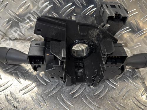 Used Steering column stalk FORD FIESTA V (JH_, JD_) 1.4 TDCi (68 hp) 24405139