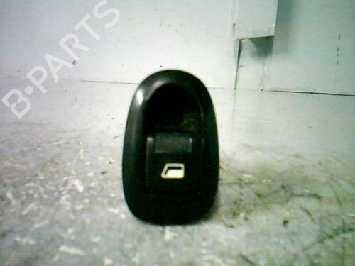 Used Right front window switch PEUGEOT 1007 (KM_) 1.4 HDi (68 hp) 21366315