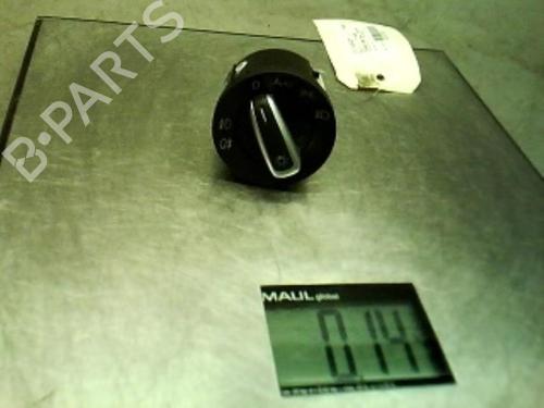 Used Headlight switch VW GOLF VI (5K1) 1.6 TDI (105 hp) 21363905
