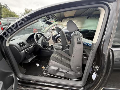 Left front window motor VW GOLF V (1K1) 2.0 TDI | BP27337384E21  - Image 9