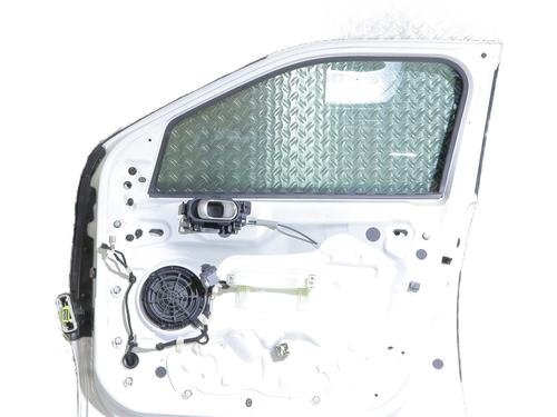 Right front door CITROËN C4 CACTUS 1.2 VTi 82 | BP35827802C3 - Image 2