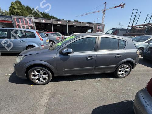 Right front window motor OPEL ASTRA H (A04) 1.9 CDTI 16V (L48) | BP27260145E20 