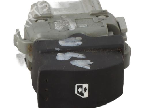 Interrupteur de vitre arrière gauche RENAULT SCÉNIC II (JM0/1_) 1.9 dCi (JM0G, JM12, JM1G, JM2C) (120 hp) 21321852