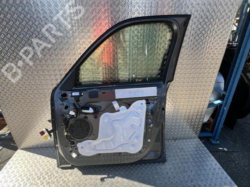 Used Right front door Right front door 27998938 27998938
