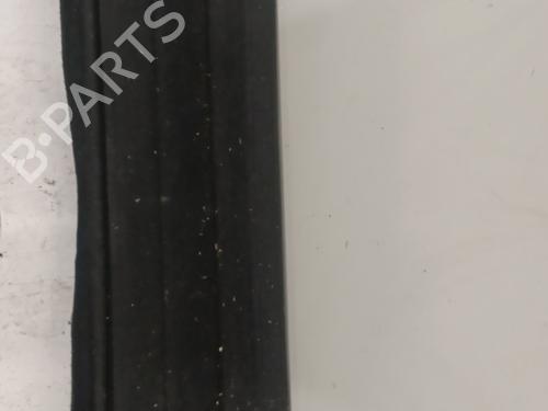 Used Rear parcel shelf Rear parcel shelf CITROËN BERLINGO / BERLINGO FIRST MPV (MF_, GJK_, GFK_) 1.6 HDI 90 (MF9HX) (90 hp) 33209816 33209816