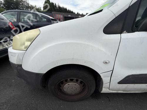 Left headlight PEUGEOT PARTNER Box Body/MPV 1.6 HDi | BP27337432C28  - Image 18