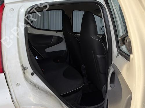 Brugte PEUGEOT 107 (PM_, PN_)  1.0  4553912