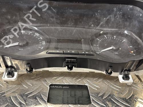Used Instrument cluster PEUGEOT EXPERT Van (V_) 2.0 BlueHDi 120 (122 hp) 24235903