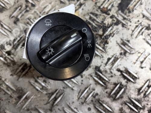 Used Headlight switch Headlight switch VW TRANSPORTER T5 Platform/Chassis (7JD, 7JE, 7JL, 7JY, 7JZ, 7F 1.9 TDI (105 hp) 40187750 40187750