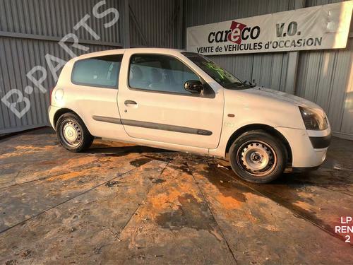 Lamp holder RENAULT CLIO II (BB_, CB_) 1.5 dCi (B/CB07) | BP30877747L10 