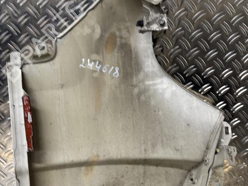 Used Left front fenders Left front fenders 24110962 24110962