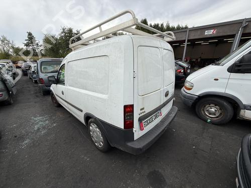 Left taillight OPEL COMBO Box Body/MPV 1.3 CDTI 16V | BP21314008C34 