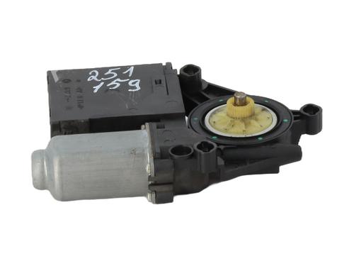 Used Right front window motor Right front window motor VW TOURAN (1T1, 1T2) 2.0 TDI (136 hp) 24615531 24615531