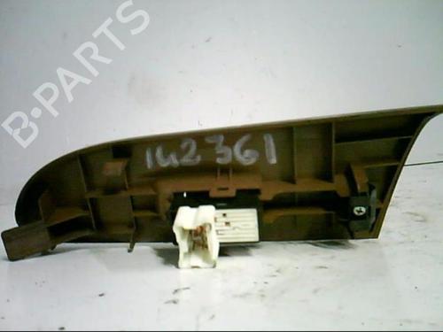 Used Right front window switch Right front window switch NISSAN MAXIMA / MAXIMA QX V (A33) 2.0 V6 24V (140 hp) 21364651 21364651