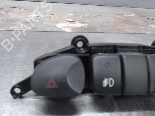 Warning switch HYUNDAI H-1 / STAREX Bus (A1) 2.5 CRDi | BP21367815I22 