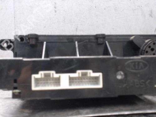 Climate control KIA SORENTO I (JC) 2.5 CRDi 4WD | BP21296409I5 