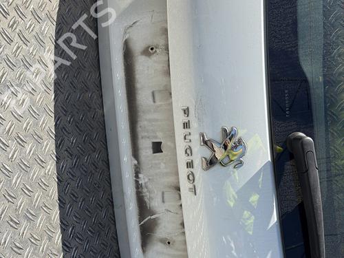 Tailgate PEUGEOT 308 II (LB_, LP_, LW_, LH_, L3_) 1.2 THP 130 | BP24592043C6