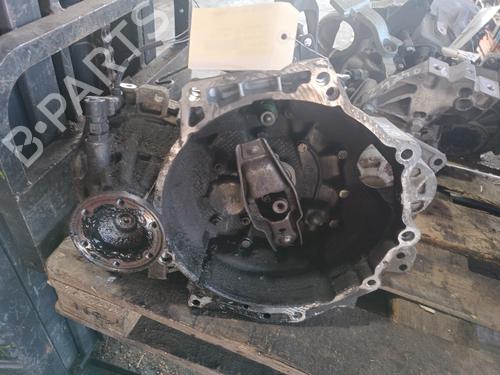Used Gearbox VW GOLF IV (1J1) 1.9 TDI (90 hp) 26234805