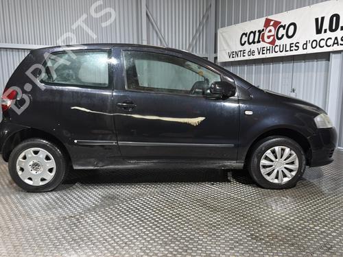 Left front fenders VW FOX Hatchback (5Z1, 5Z3, 5Z4) 1.2 | BP32031094C41 