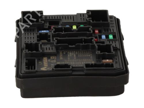 Used Fuse box Fuse box NISSAN JUKE (F16_) DIG-T 117 (117 hp) 21369836 21369836