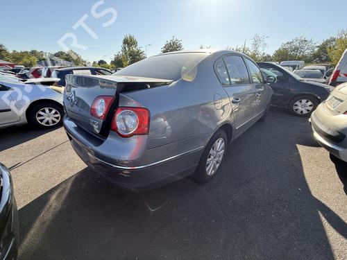 Right taillight VW PASSAT B6 (3C2) 1.9 TDI | BP28109209C35  - Image 21