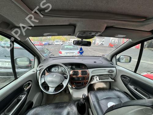 Left headlight RENAULT SCÉNIC I MPV (JA0/1_, FA0_) 1.9 dCi RX4 | BP21309183C28 