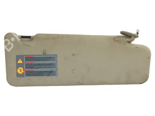 Used Right sun visor Right sun visor 21318768 21318768