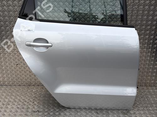 Dør høyre bak VW POLO V (6R1, 6C1) 1.2 TSI 16V (90 hp) 29974082