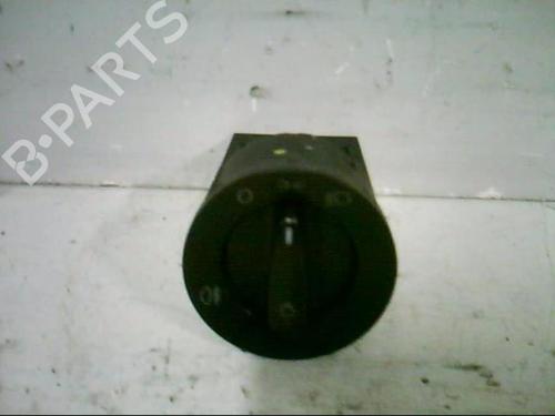 Used Headlight switch VW POLO (6N2) 1.4 (60 hp) 26718970