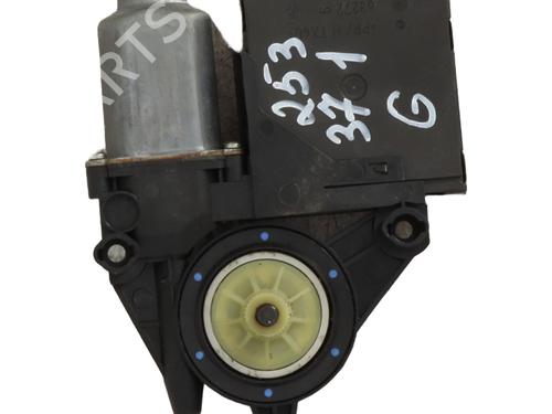 Used Left front window motor Left front window motor VW GOLF V (1K1) 2.0 TDI (170 hp) 28692798 28692798