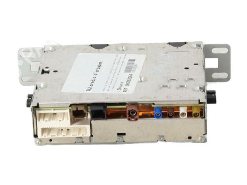 Used Radio Radio RENAULT CLIO V (B7_) 1.5 Blue dCi 100 (B7AD) (101 hp) 26200928 26200928