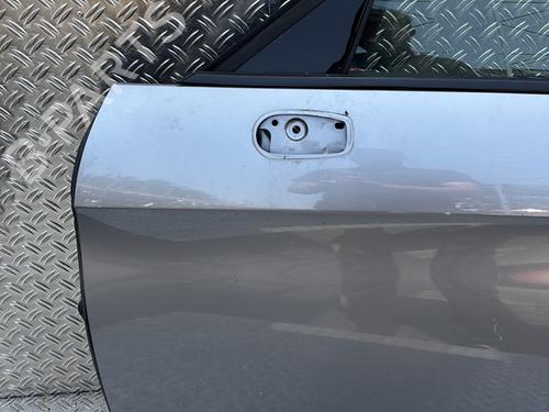 Used Left front door Left front door CITROËN DS5 2.0 HDi 200 Hybrid4 All-wheel Drive (200 hp) 28021095 28021095