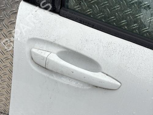 Right front door CITROËN C4 CACTUS 1.2 THP 110 | BP28028046C3