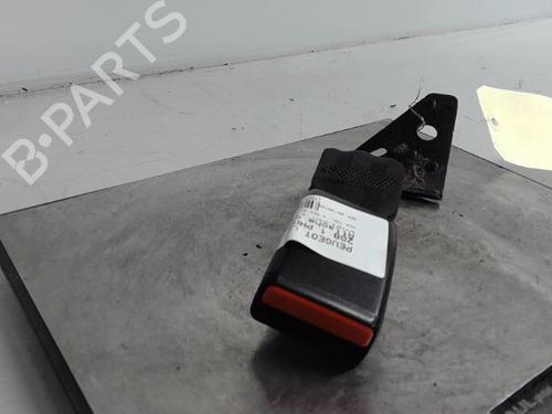 Used Seat buckle PEUGEOT 208 I (CA_, CC_) 1.2 VTI 82 (82 hp) 21308478