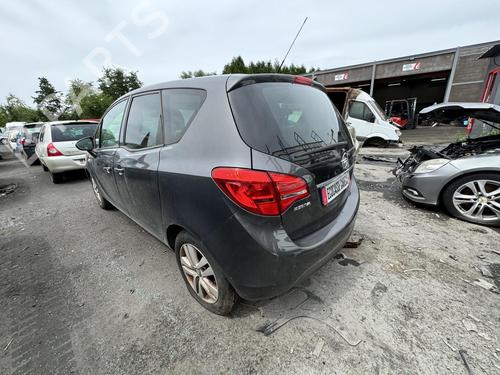 Instrument cluster OPEL MERIVA B MPV (S10) 1.7 CDTI (75) | BP21292761C47 