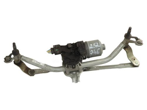 Used Front wiper motor Front wiper motor PEUGEOT 208 I (CA_, CC_) 1.2 VTI 82 (82 hp) 30638451 30638451