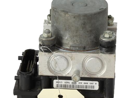 Used ABS pump TOYOTA AYGO (_B1_) 1.4 D-4D (WNB10_, WNB10R) (54 hp) 21307356