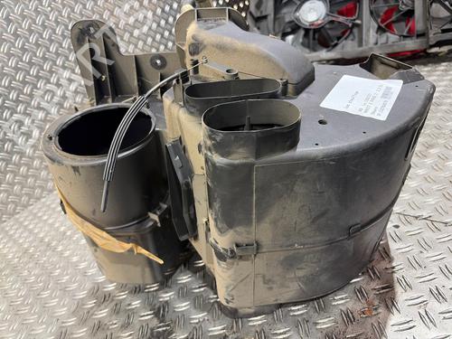 Heater matrix box FORD TRANSIT Van (E_ _) 2.5 DI (EAL, EAS) | BP40174005M61 - Image 3