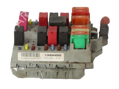 Used Fuse box PEUGEOT BOXER Van 2.2 HDi 120 (120 hp) 21297375