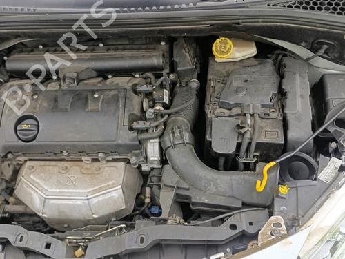 Front left seatbelt CITROËN C3 II (SC_) 1.4 VTi 95 | BP35826999I26 - Image 13