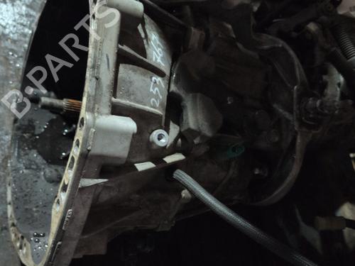 Used Gearbox Gearbox RENAULT TRAFIC III Van (FG_) 2.0 dCi 145 (FGML) (145 hp) 29529820 29529820